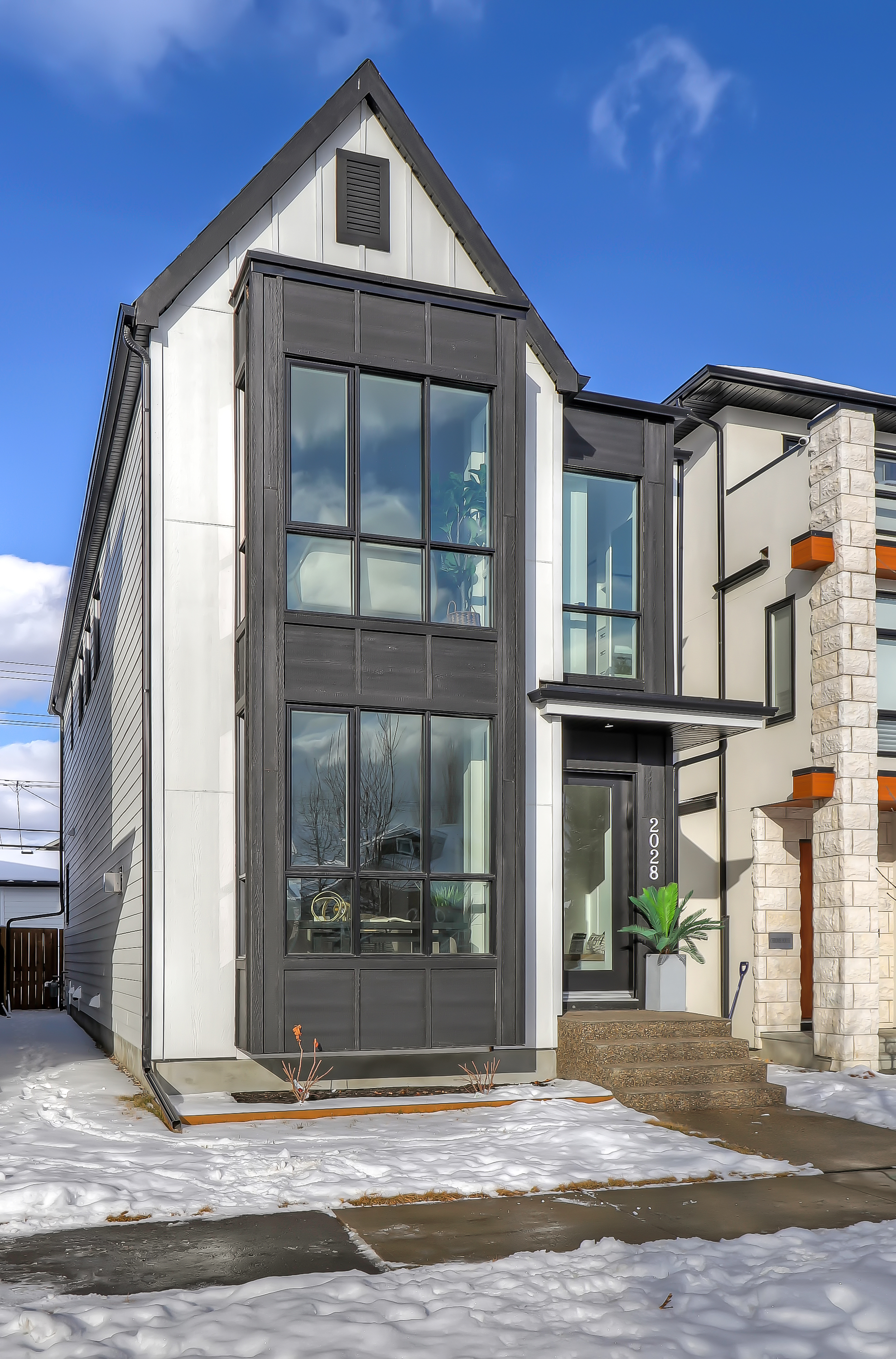 2028 Bowness Rd.